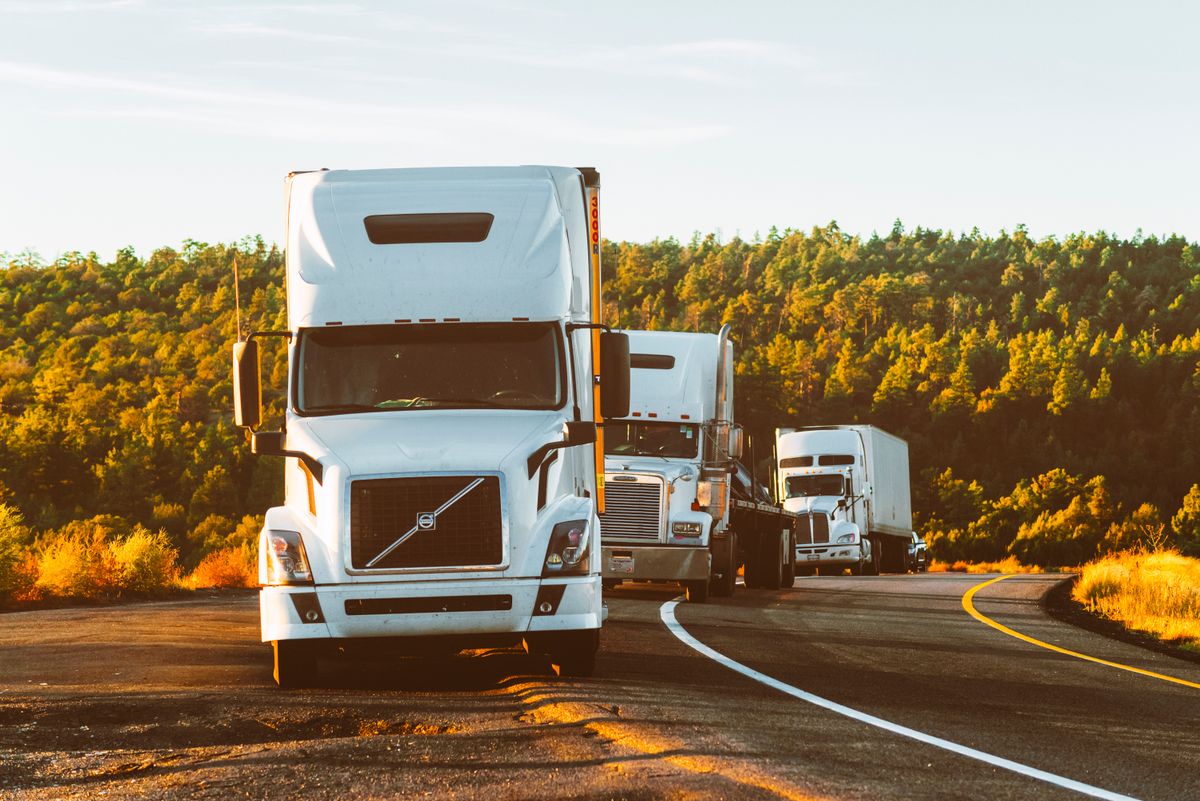 LUXURY STAR TRAILERS